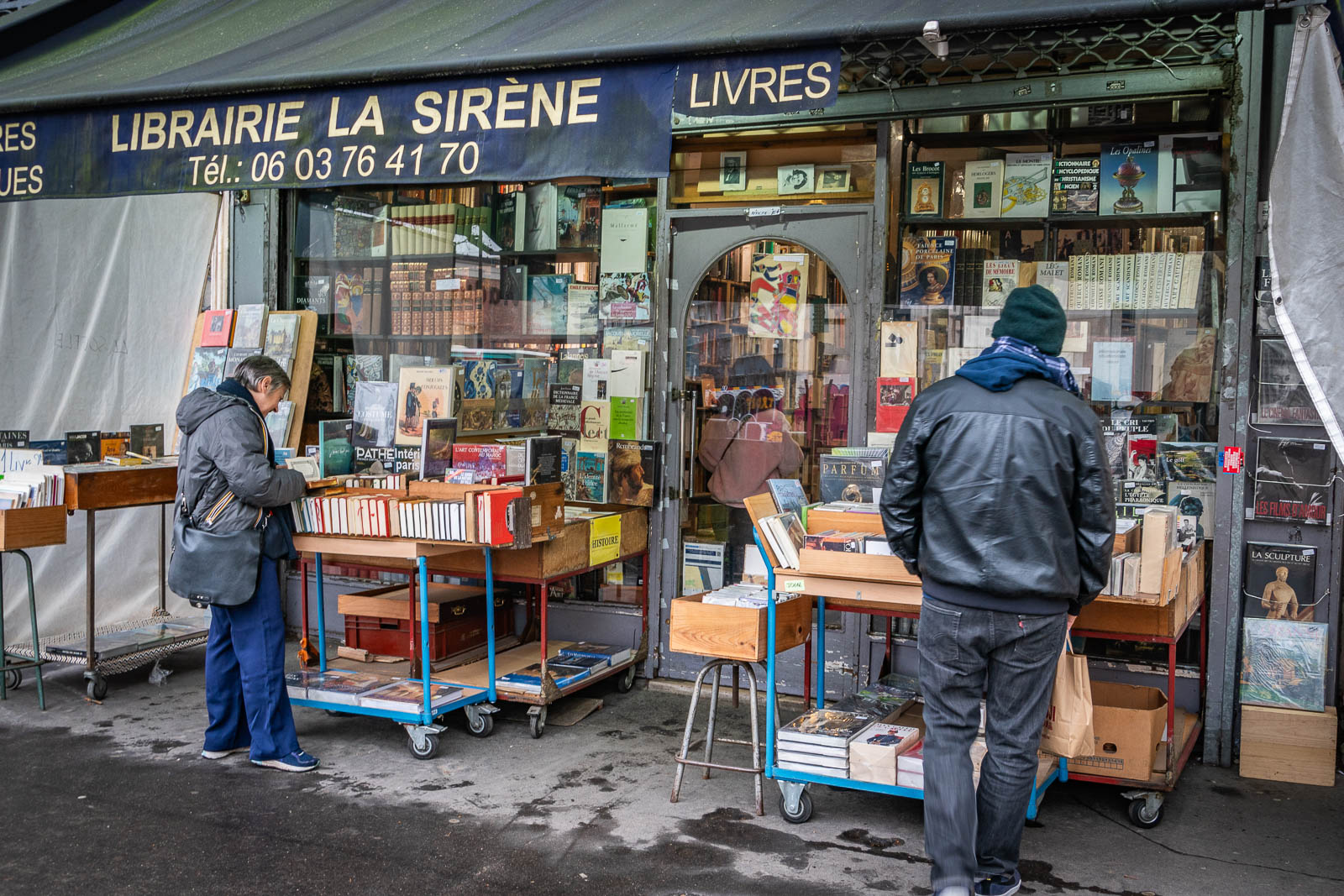 Bronze - Paris Bookshop - Derek Robbins
